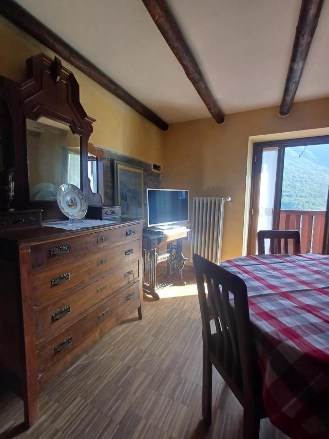 Casa Vacanze Ca' Moreschi Berzo Exterior photo